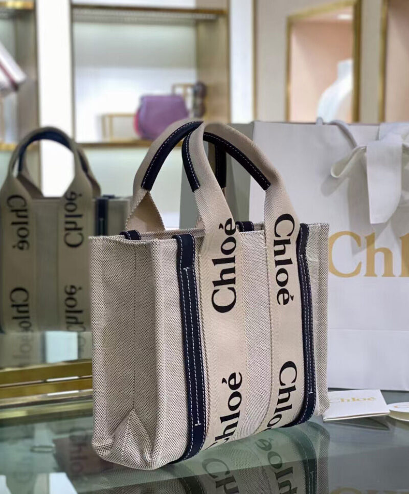 Chloe Small Woody Tote Bag